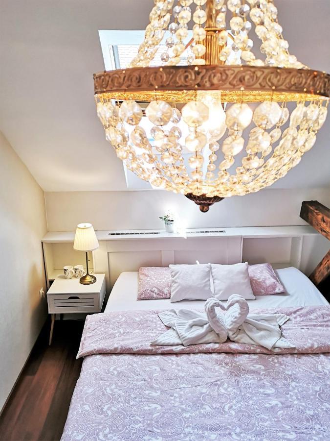 Villa Florencia Eger Bagian luar foto