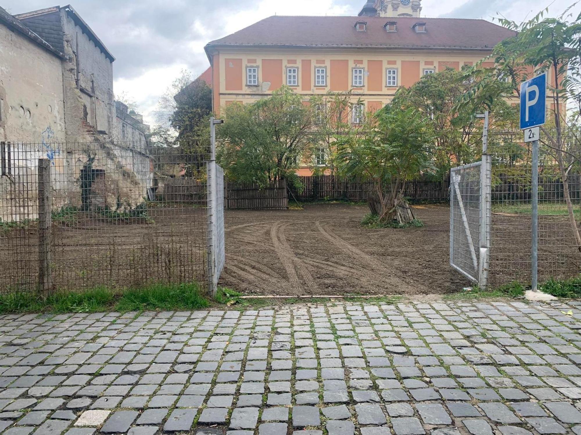 Villa Florencia Eger Bagian luar foto